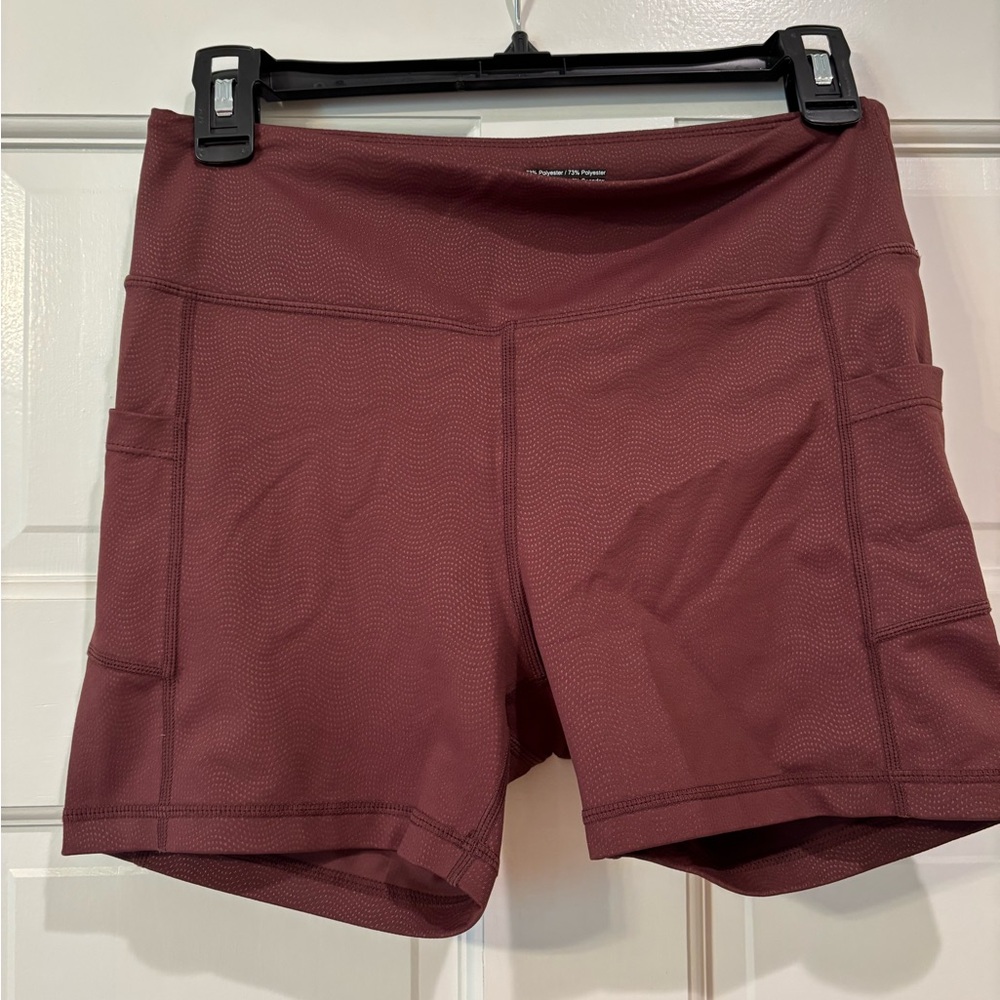 ZYIA maroon light and tight shorts